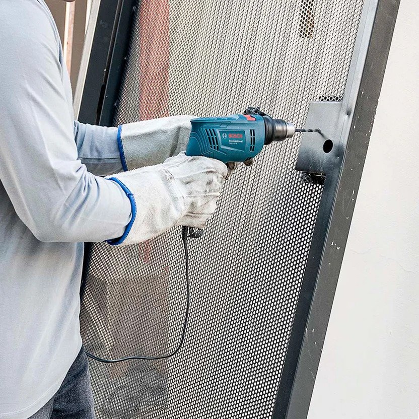 TALADRO PERCUTOR REVERSIBLE GSB 550 RE + MALETÍN - Image 2