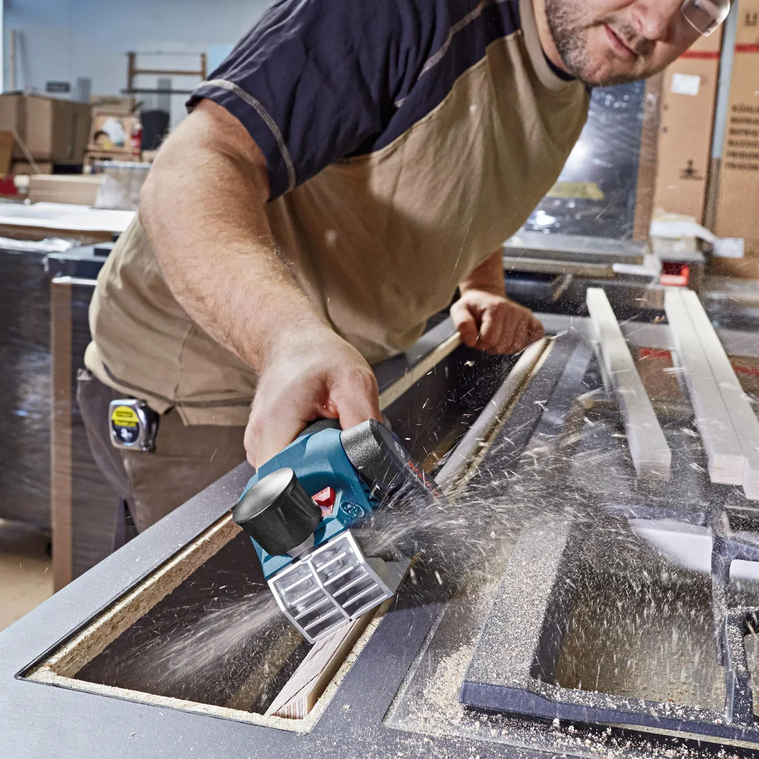 CEPILLO BOSCH GHO 12V-20 BARETOOL - Image 2